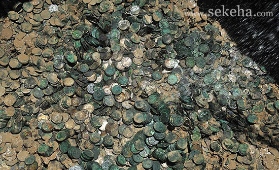مرمت سکه های تاریخی در همدان