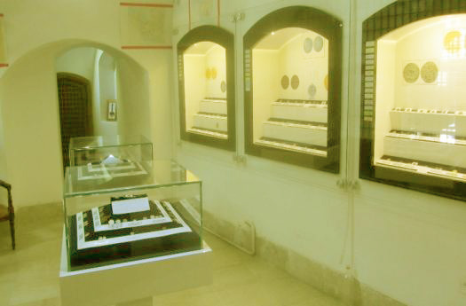 موزه مهر و سکه