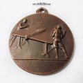 مدال آویز ورزشی - برنز - پینگ پنگ کر و لال ها - محمد رضا شاه