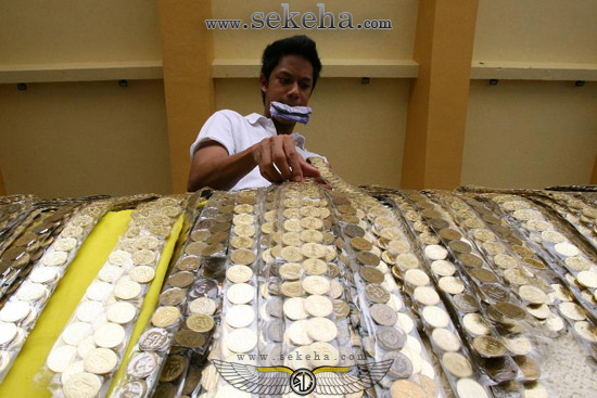 سنگفرش خیابان با سکه 25 سنتی سنگفرش خیابان با سکه 25 سنتی